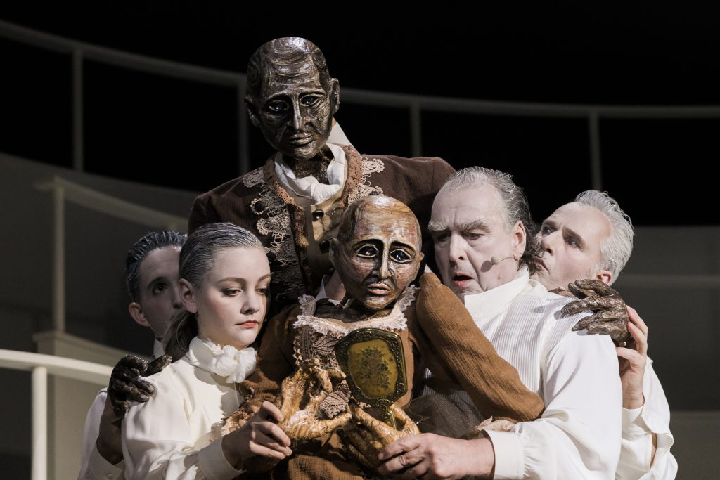 DER STREIT / Residenztheater