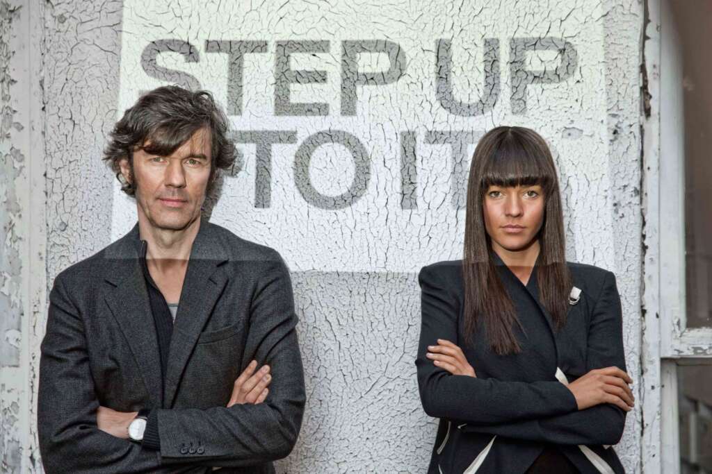 Stefan Sagmeister & Jessica WalshStefan Sagmeister & Jessica Walsh Beauty Porträt 2013 © John Madere