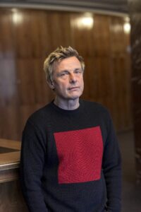 Legende, VOLKSBÜHNE